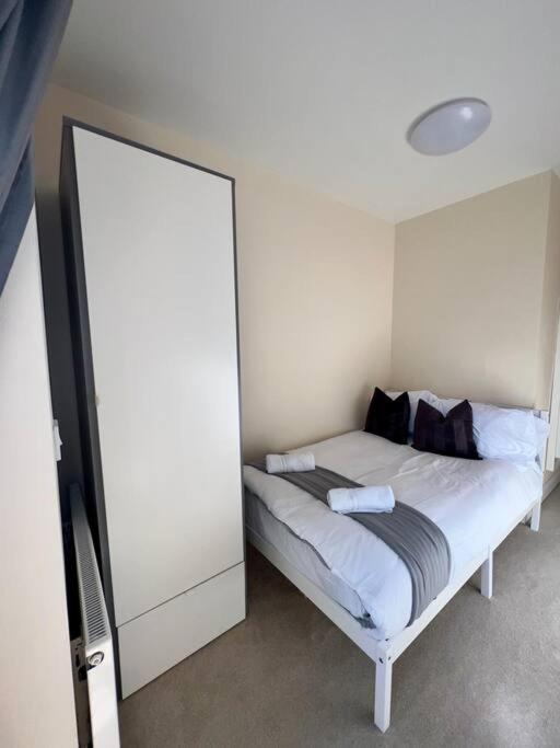 אוקספורד 2 Bedroom Apartment With Balcony מראה חיצוני תמונה